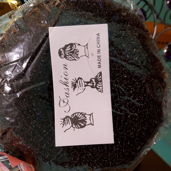 2 Tone Tossled Up Bun Extension Kit - Picture 4 of 6